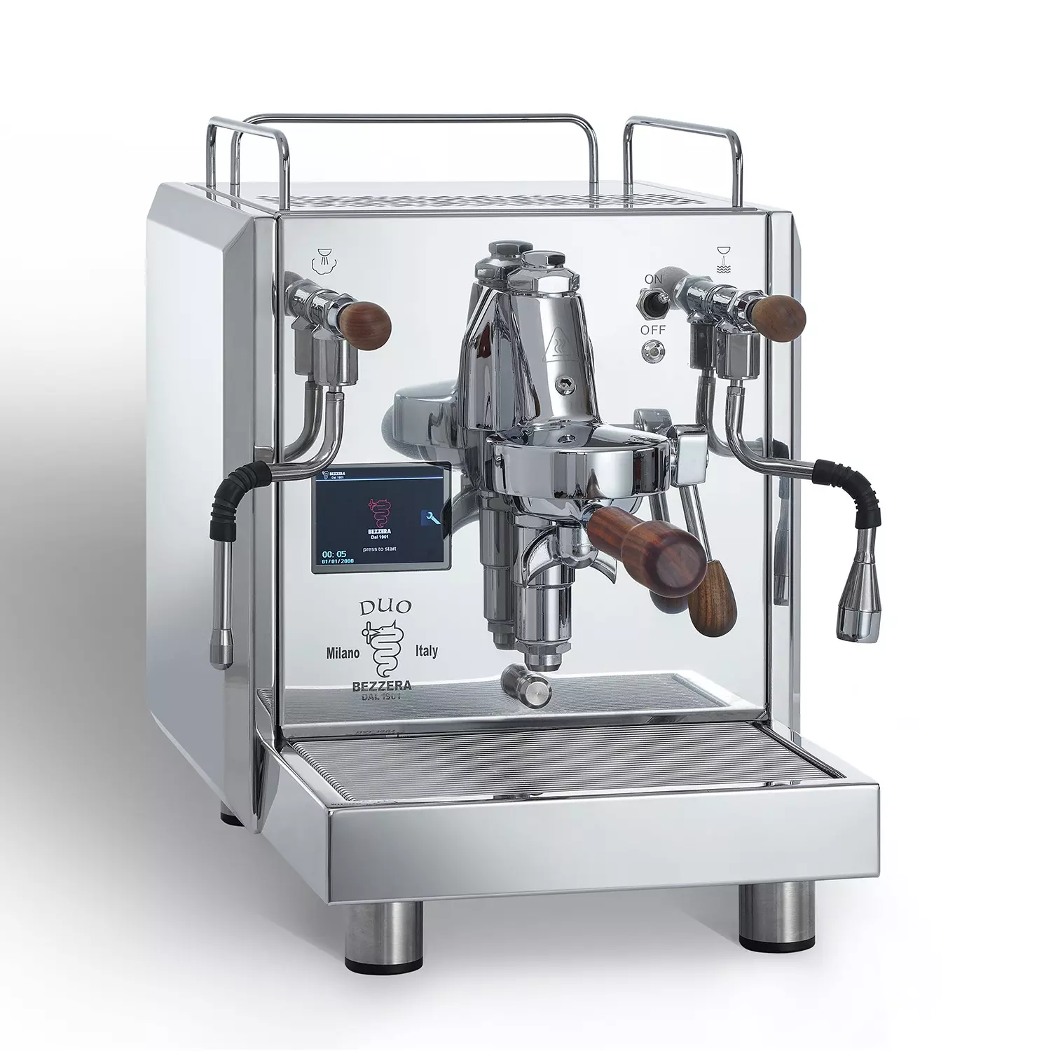 Bezzera DUO MN je první kávovar se dvěma bojlery, který Vám umožní připravit si dvě skvělé kávy současně. Teplota je regulována